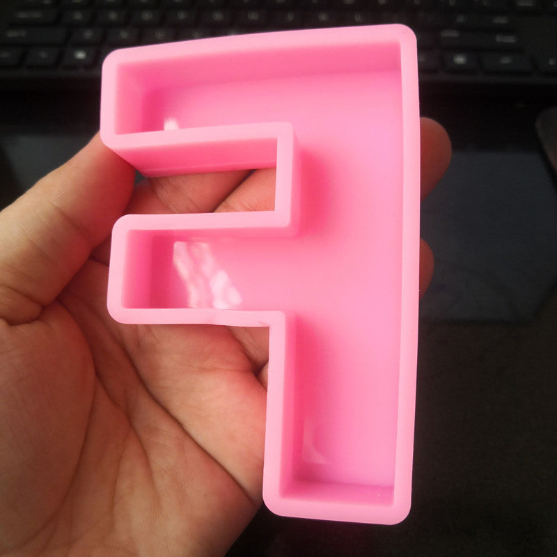 Craft Personalized Resin Art with 26 English Letters Silicone Molds Candles molds