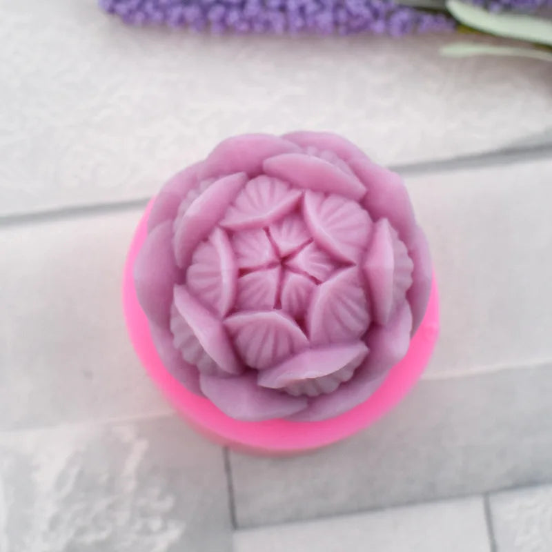 DIY 3D Lotus Bloom Candles Mold
