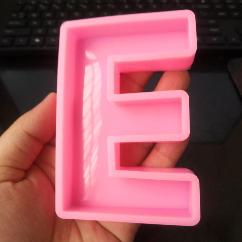 Craft Personalized Resin Art with 26 English Letters Silicone Molds Candles molds
