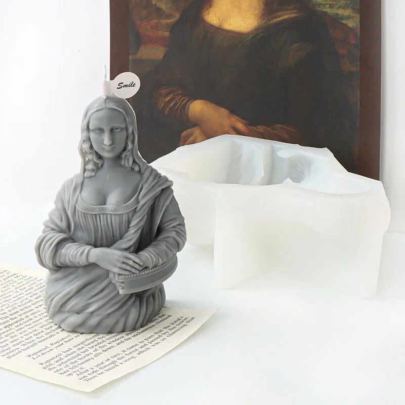 Smiling Mona Lisa Candle Mold