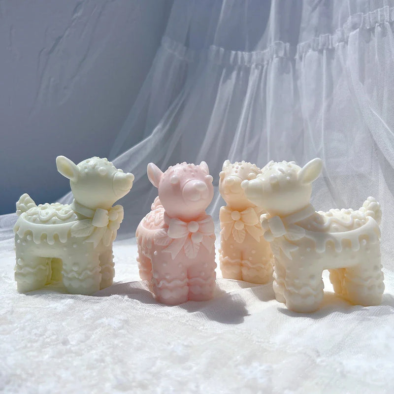 Christmas Cute Reindeer Candle Mold