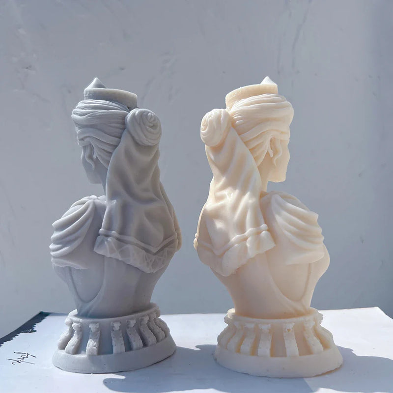 King and Queen Statue Candle Mold